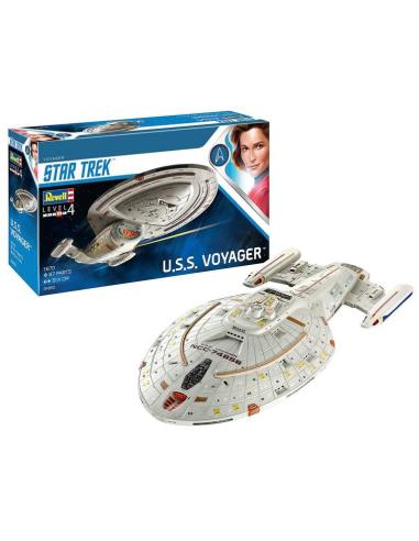 Star Trek U S S  Voyager NCC-74656 Revell 1/670