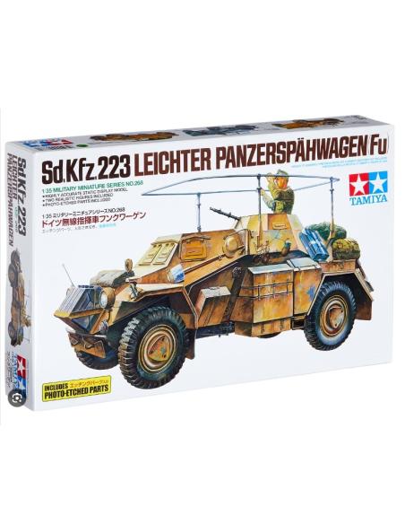 Ger  SdKfz 223 Light Arm Vehicle 2  1/35 Tamiya