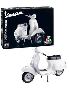 Vespa 125 Primavera 1/9 Italeri