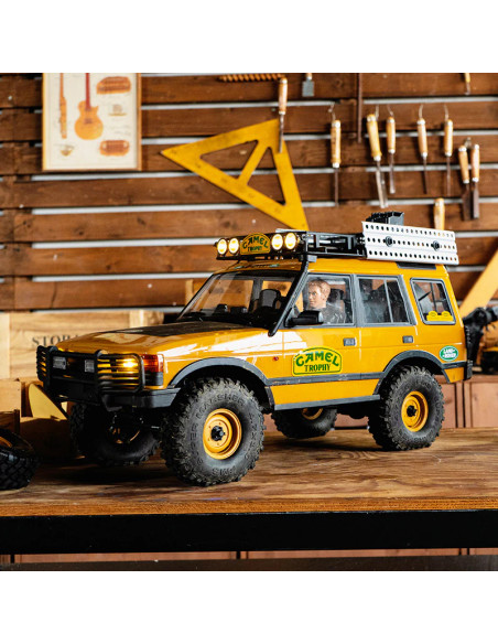FMS 1/10 FCX10 Discovery Camel Trophy Edition RS