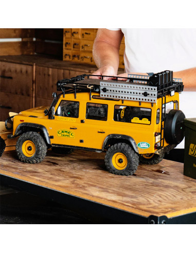 FMS 1/10 FCX10 DEFENDER 110 Camel Trophy...