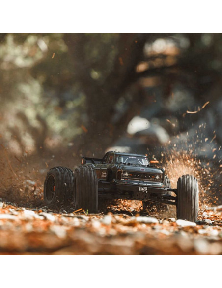 1-10 OUTCAST 4S 4X4 RTR Brushless Stunt Truck  Gun Metal
