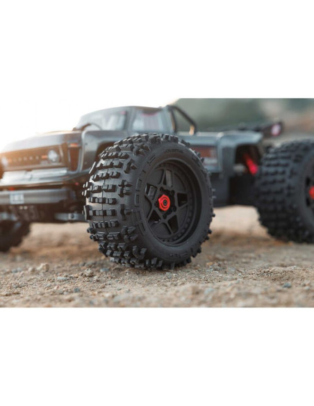1-10 OUTCAST 4S 4X4 RTR Brushless Stunt Truck  Gun Metal
