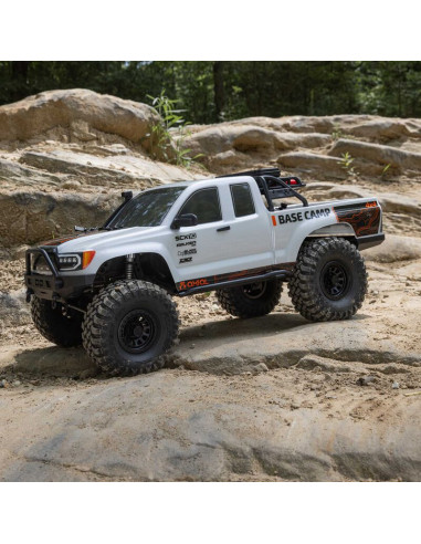 1-10 SCX10 III Base Camp 4X4 Rock Crawler...
