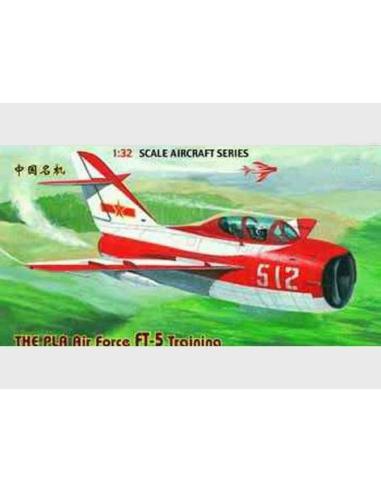 02203 1:32 TRUMPETER THE PLA Air Force FT-5 Training