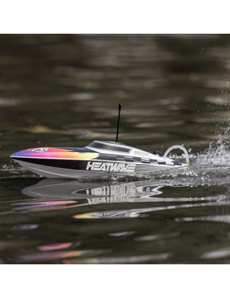 Recoil 2 18" Self-Righting Brushless Deep-V RTR  Heatwave