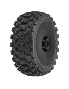 1/8 Badlands MX M2...