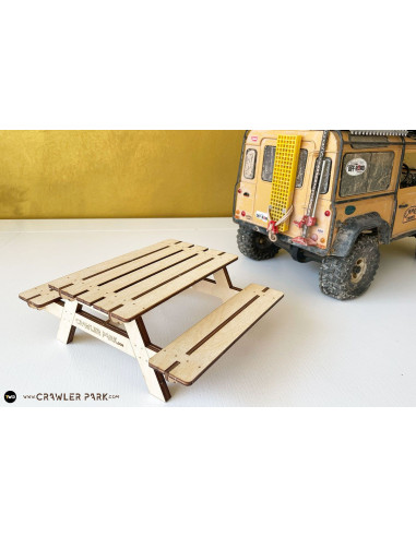 Picnic Table 1/10 Scale Crawler Park