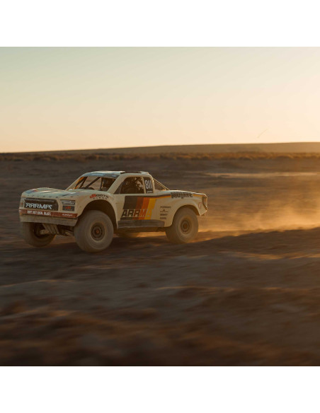 ARRMA 1-7 MOJAVE 6S 4X4 RTR Brushless Desert Truck ARRMA 1-7 MOJAVE 6S 4X4 RTR Brushless Desert Truck  Beige