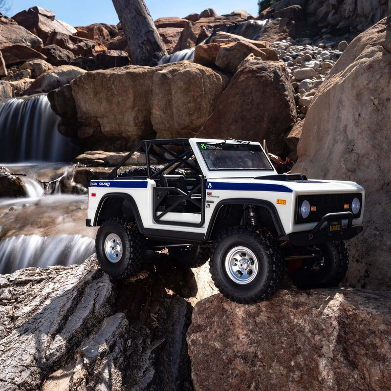 1-10 SCX10 III Early Ford Bronco 4X4 RTR  White