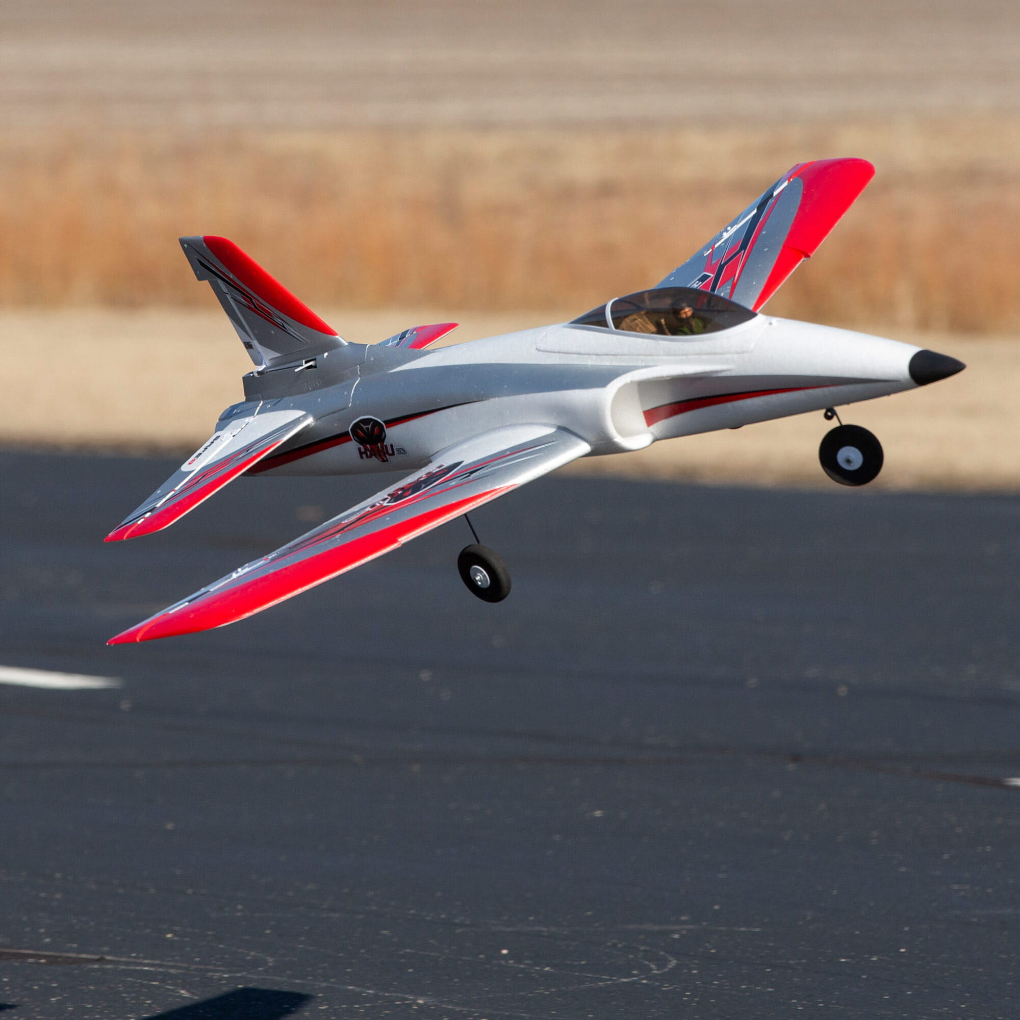 Habu STS 70mm EDF Jet RTF Basic Smart Trainer with SAFE