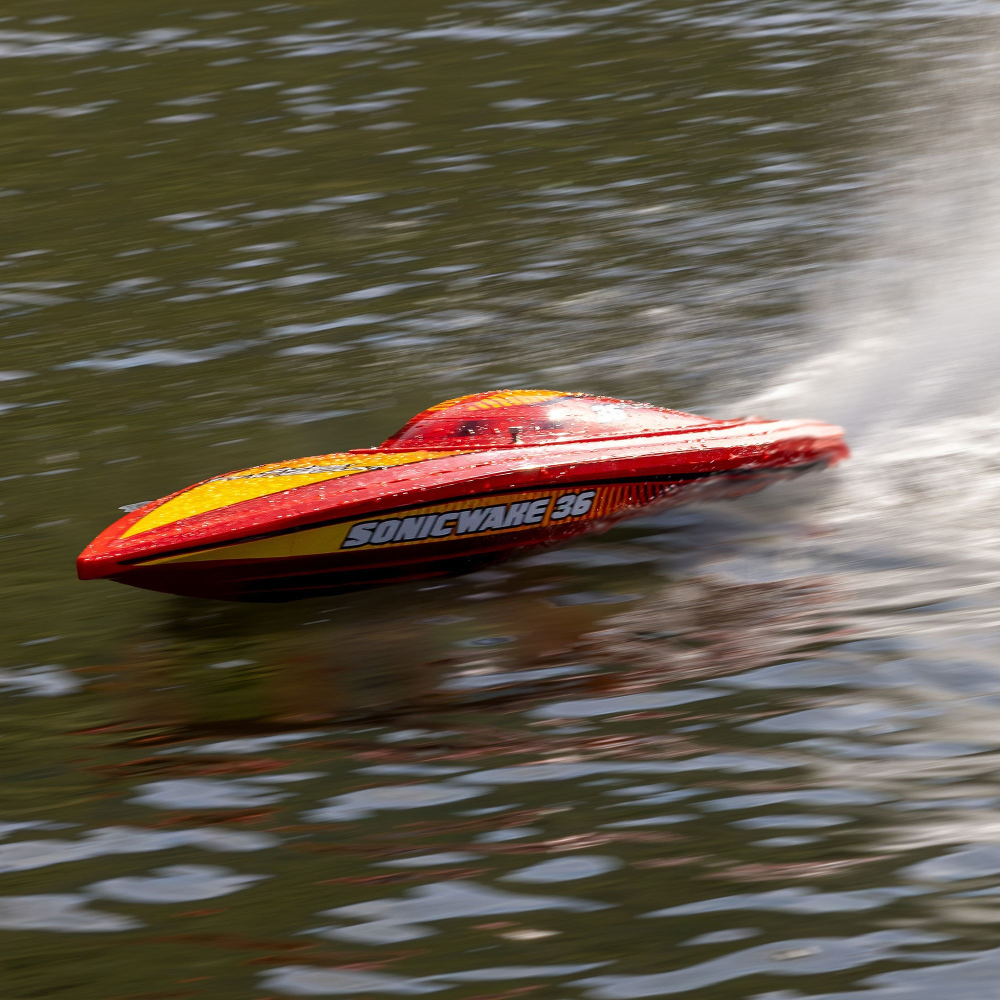 Pro Boat Sonicwake 36" V3 Self-Righting V-Hull Boat RTR Pro Boat Sonicwake 36" V3 Self-Righting V-Hull Boat RTR  Red