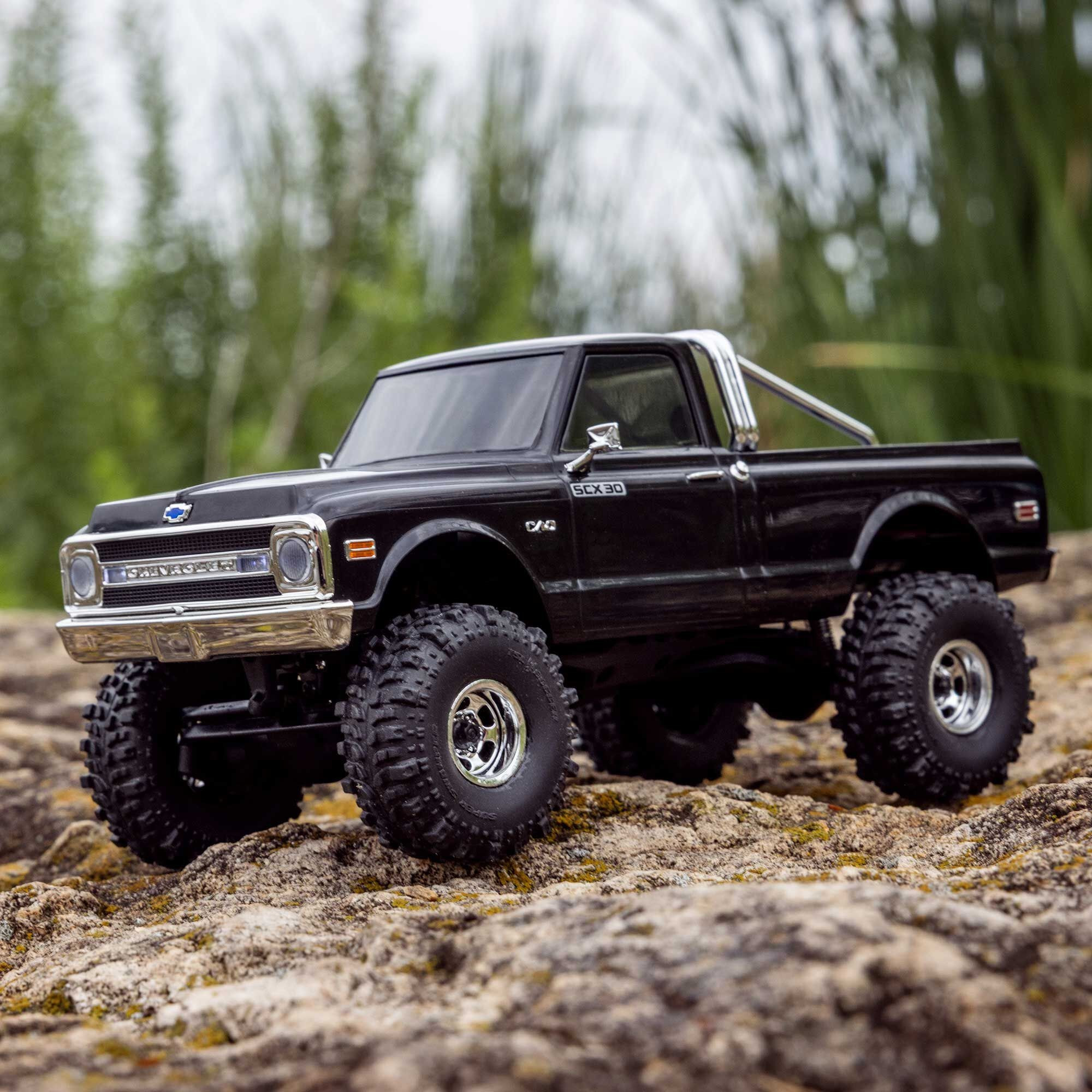 Axial 1/30 SCX30 Chevrolet K10 4X4 Truck Brushed RTR Axial 1/30 SCX30 Chevrolet K10 4X4 RTR Brushed Rock Crawler (Batter